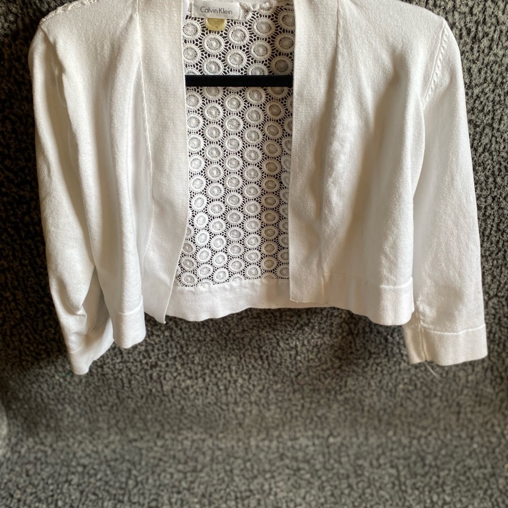 Calvin Klein White Cropped Open-Front sweater with Lace Back - Picture 5 of 8